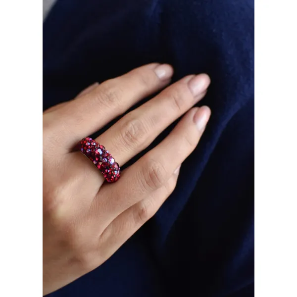 Stříbrný prsten s krystaly Swarovski červený 35031.3 cherry