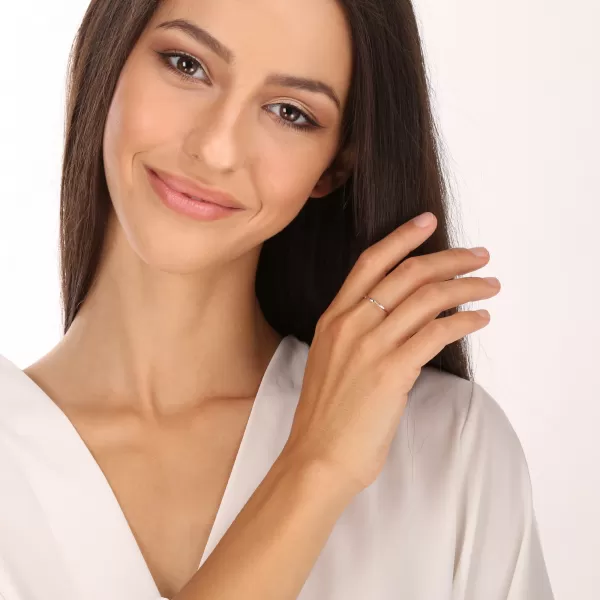 Stříbrný prsten kroucený 65013