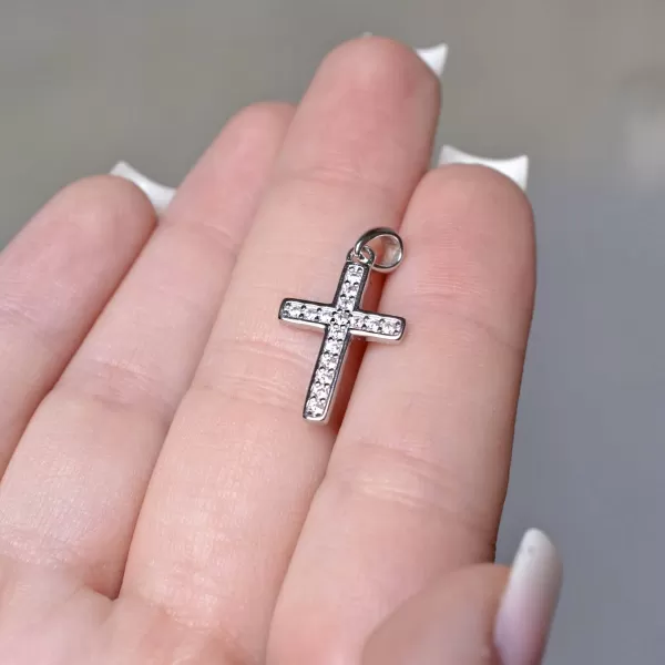 Stříbrný přívěsek výrazný křížek se zirkony bílý 14024.1