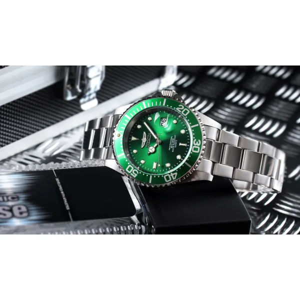 Invicta Pro Diver Quartz