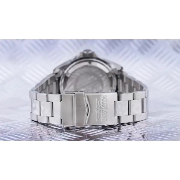 Invicta Pro Diver Quartz