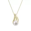 Zlatý 14 karátový náhrdelník s bílou říční perlou a brilianty 92PB00051