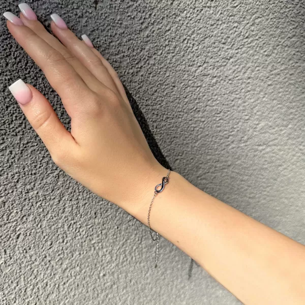 Stříbrný náramek nekonečno 63010