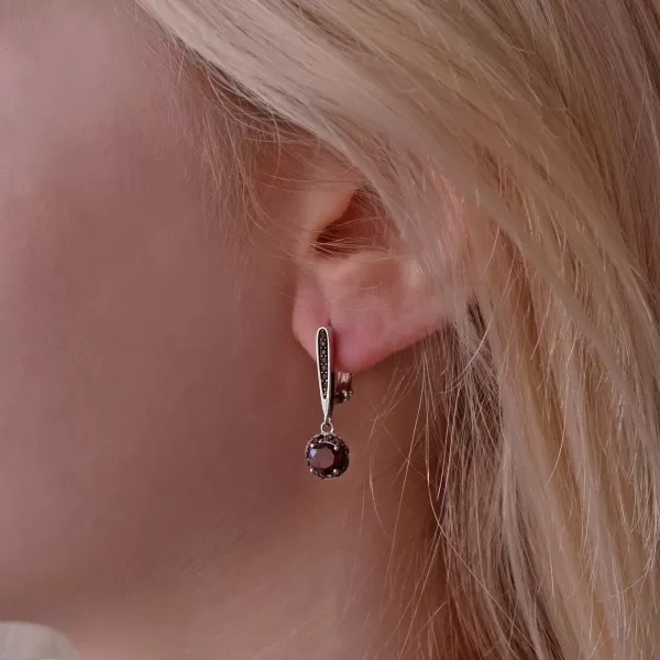 Stříbrné náušnice luxusní s pravými minerálními kameny rudé 11494.3 garnet