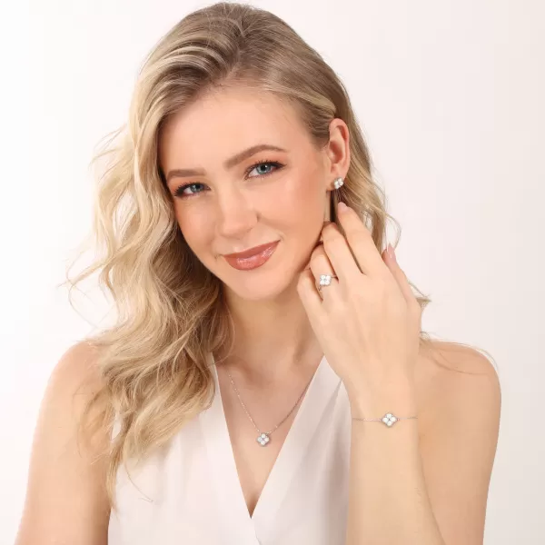 Náramek stříbrný opálový čtyřlístek 13087.1 white