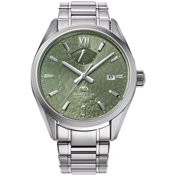 34 FOrient Star Contemporary M8 Date Automatic