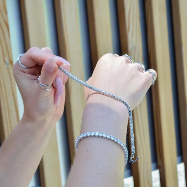 Stříbrný tenisový náramek Matrix 13100.1