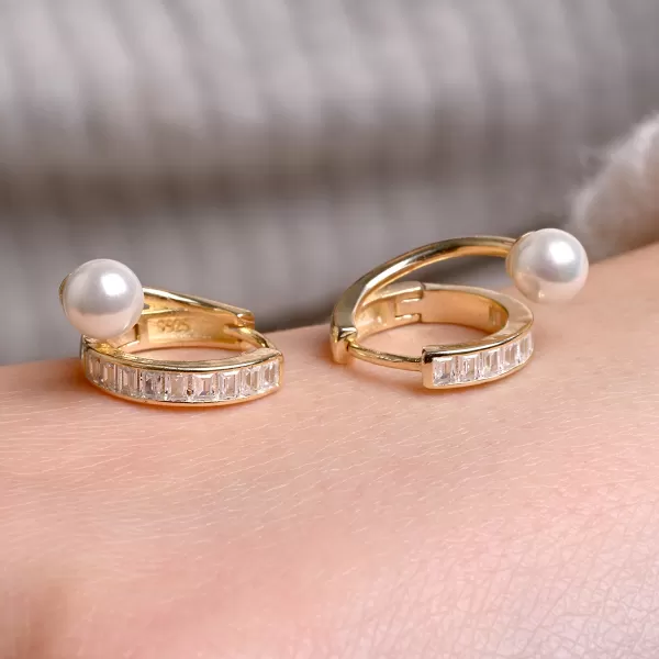 Pozlacené kroužky s perličkou a zirkony 11808.1