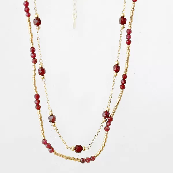 Pozlacený náhrdelník s granáty 12183.3