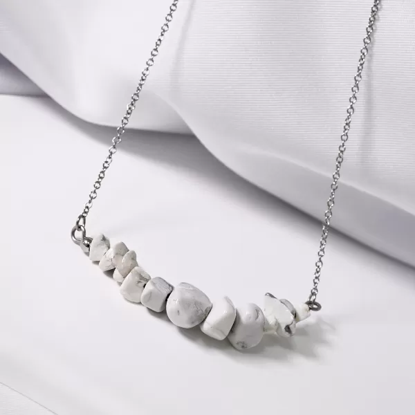 Náhrdelník s kamenem bílý howlit 42037.1 ocel