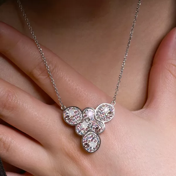 Náhrdelník stříbrný výrazný se Swarovski krystaly 72106 magic rose