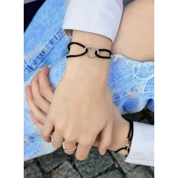 Kabbalah náramek se stříbrným srdcem 13093.3 black