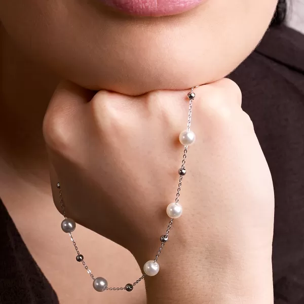 Stříbrný náhrdelník s shell perličkami 12184.1