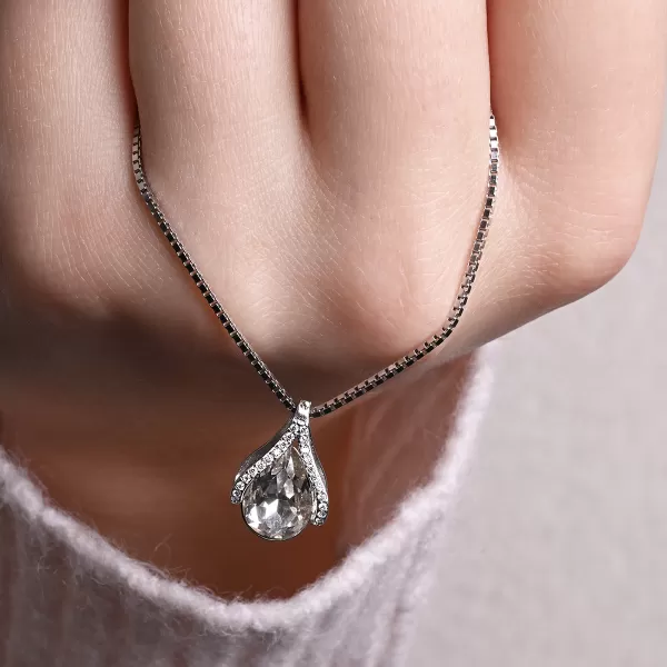 Sada šperků se zirkony kapičky 19037.1