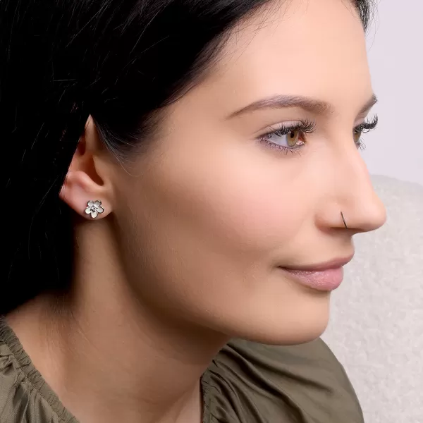 Stříbrné náušnice kytičky 11753.1