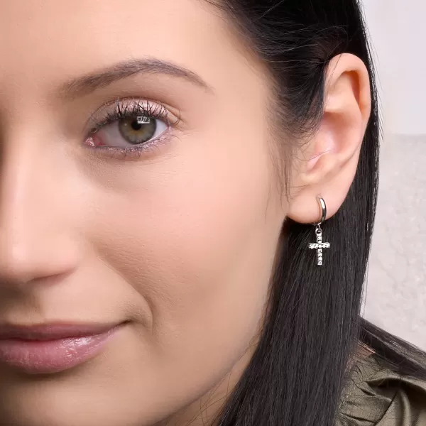 Stříbrné kroužky se zavěšeným křížkem 11778.1