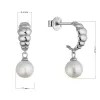 Stříbrné náušnice kruhy se zavěšenou říční perlou 21126.1