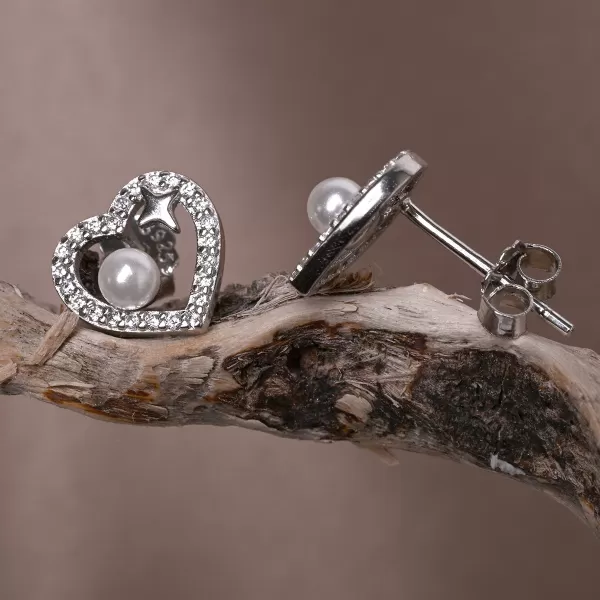 Stříbrné náušnice srdíčka s perličkou 11805.1