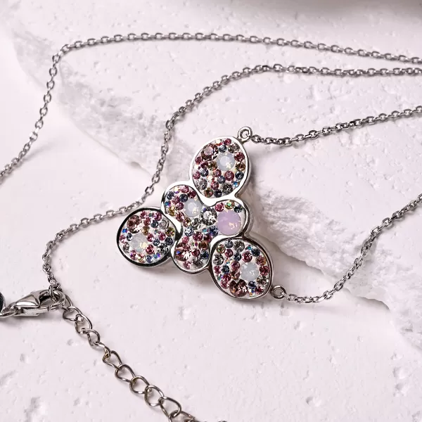Náhrdelník stříbrný výrazný se Swarovski krystaly 72106 magic rose