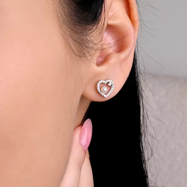 Stříbrné náušnice srdíčka s perličkou 11805.1