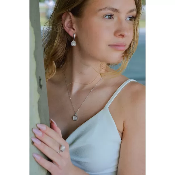 Stříbrné visací náušnice s pravým růženínem 11738.3