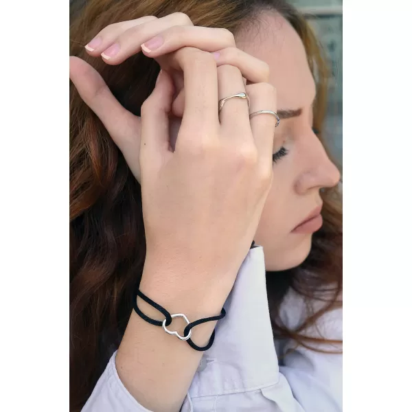 Kabbalah náramek se stříbrným srdcem 13093.3 black