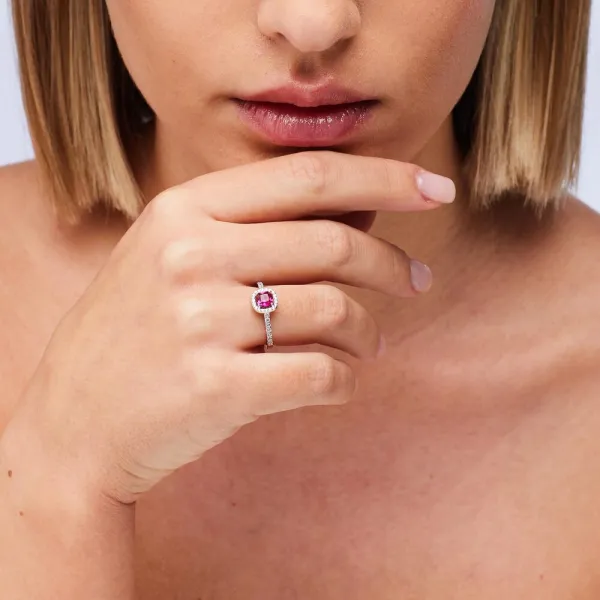 Prsten Brosway Fancy Passion Ruby FPR136