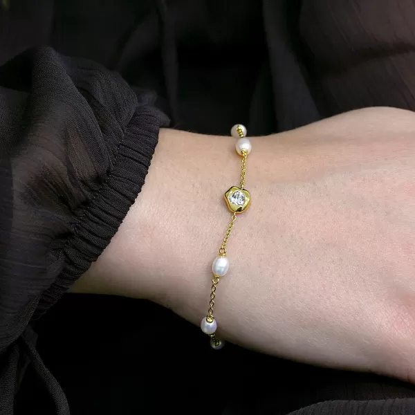 Pozlacený náramek s říčními perlami 23032.1