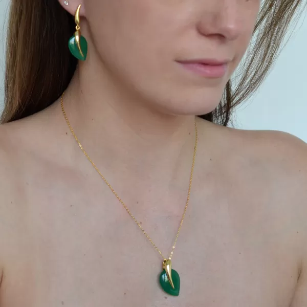 Pozlacený náhrdelník se zeleným achátem 12171.3