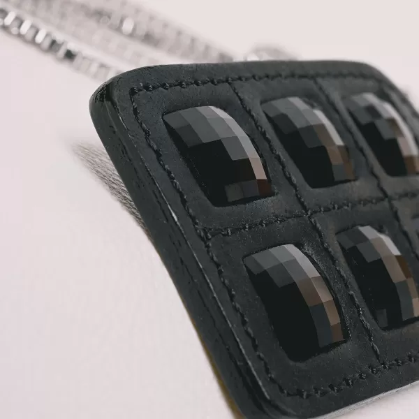 Náhrdelník se Swarovski černými krystaly 34135.3