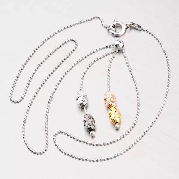 Stříbrný náhrdelník s korálky MCL765TRIC