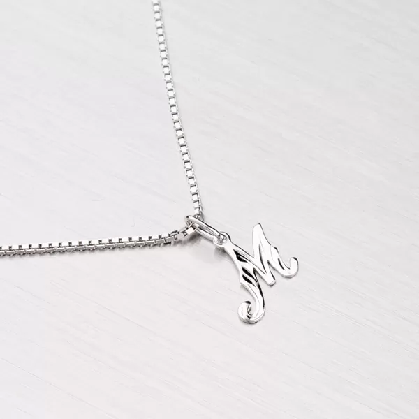 Zlatý přívěsek - písmenko M 2-4003-M