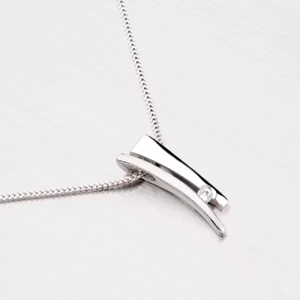 Elegantní přívěsek z bílého zlata DZ1702B