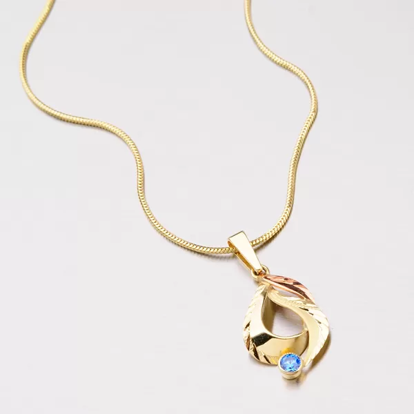 Zlatý přívěsek se zirkonem 53P-081M