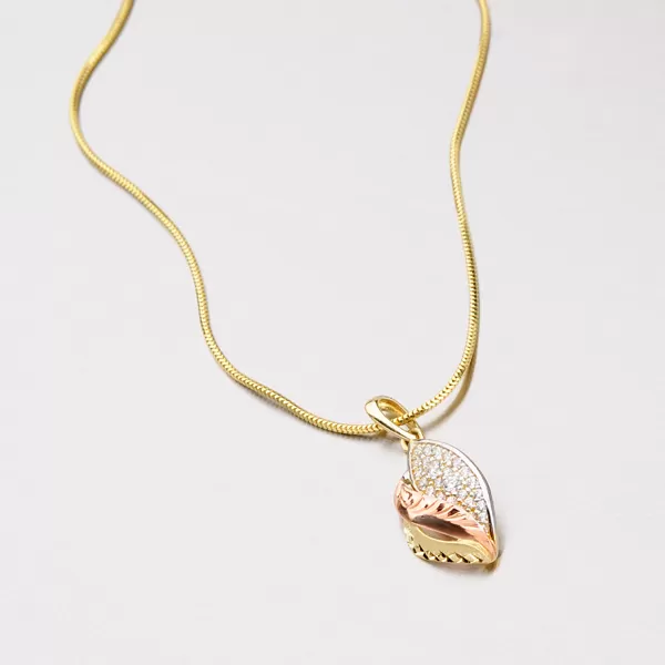 Zlatý přívěšek klasik se zirkony 53P-3130