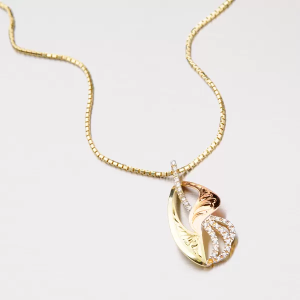 Zlatý přívěšek se zirkony 53P-3113