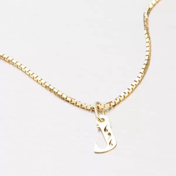 Zlaté písmenko J 442-0002-J