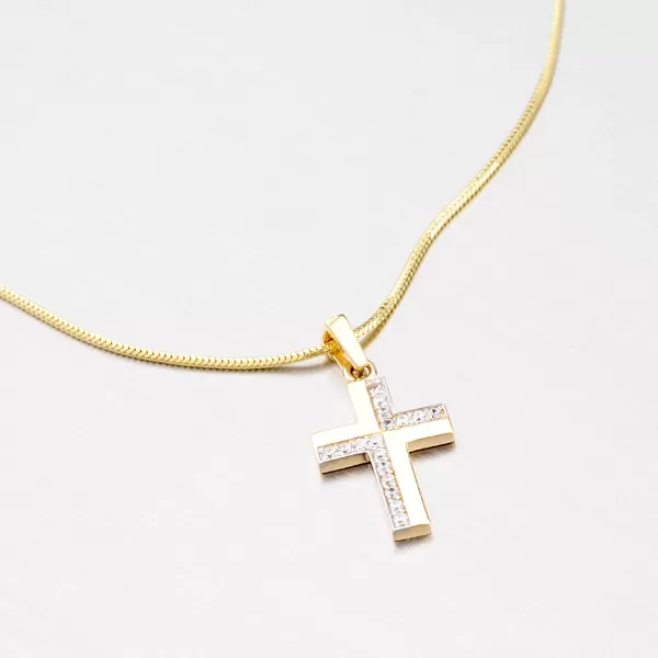 Zlatý přívěsek ve tvaru kříže se zirkony 43-21344