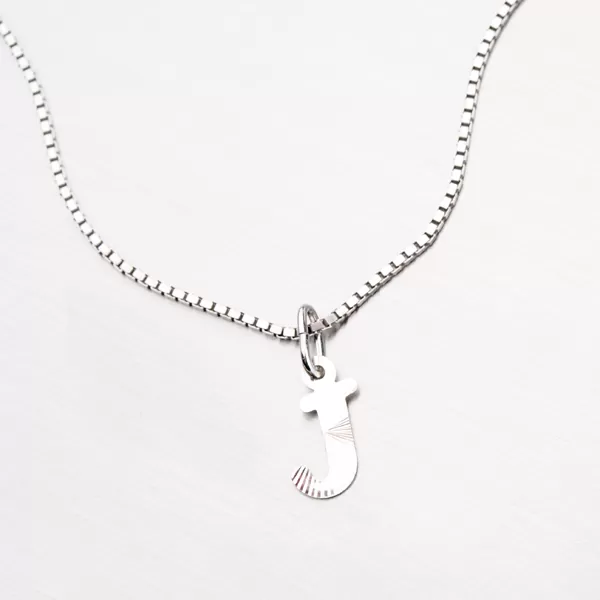 Stříbrné písmenko - J M5114-FC-J