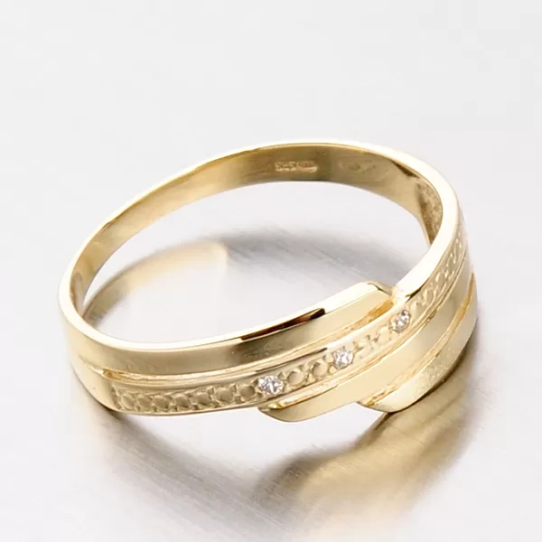 Prsten se zirkony DZ1844ZL