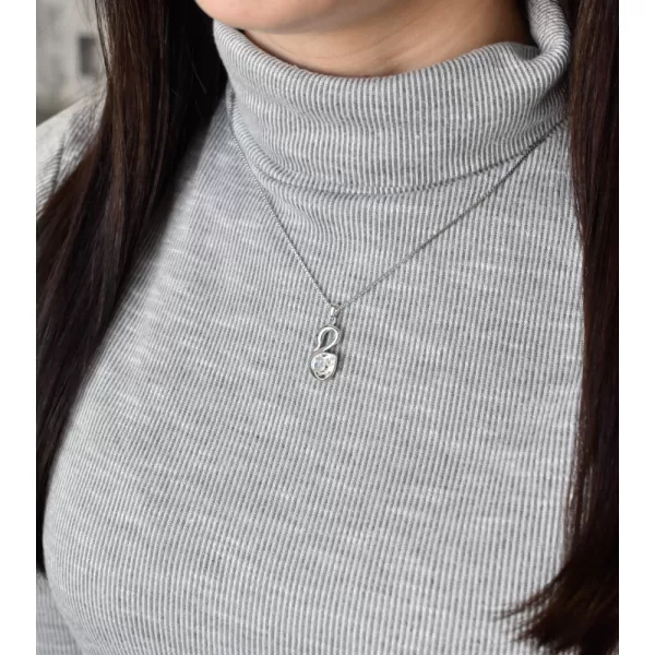 Stříbrný přívěsek s krystalem Swarovski bílá labuť 34237.1