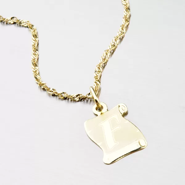 Přívěsek žluté zlato 585 pergamen s písmenkem F 43-2065-F