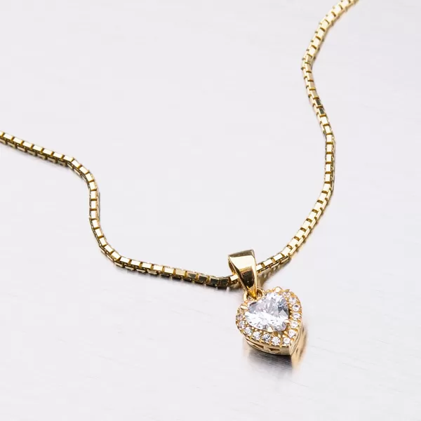 Zlatý přívěsek ve tvaru srdce 13-226