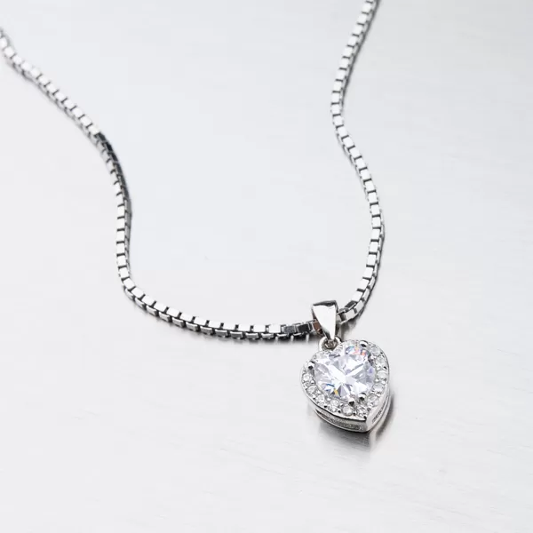 Stříbrné srdce se zirkony HST-13266