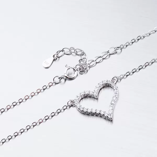 Stříbrný náhrdelník se zirkony SST-15878