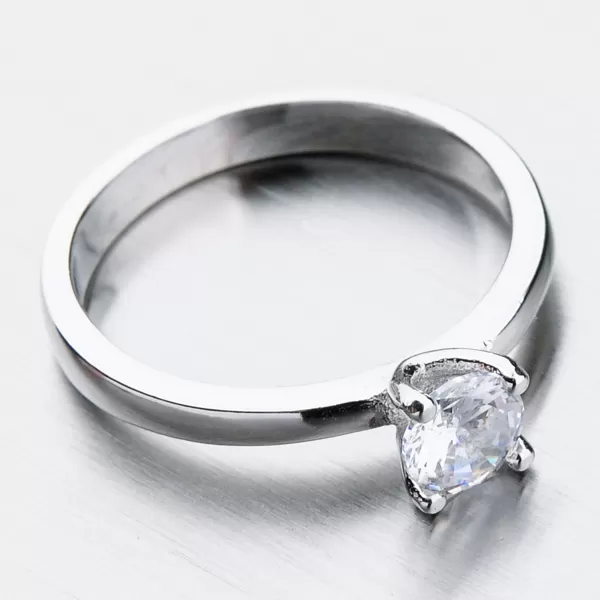 Stříbrný prsten se zirkonem GST-11245