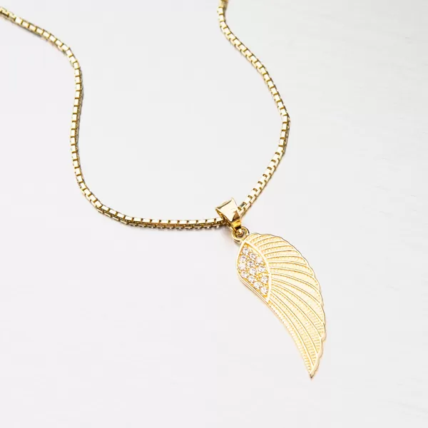 Zlatý přívěsek - andělské křídlo 43-21643