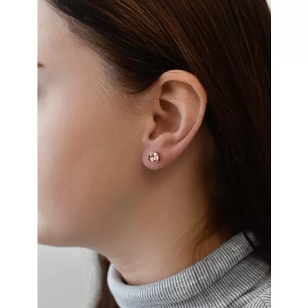 Stříbrné náušnice pecka se Swarovski krystaly růžové kulaté 31113.3 light rose