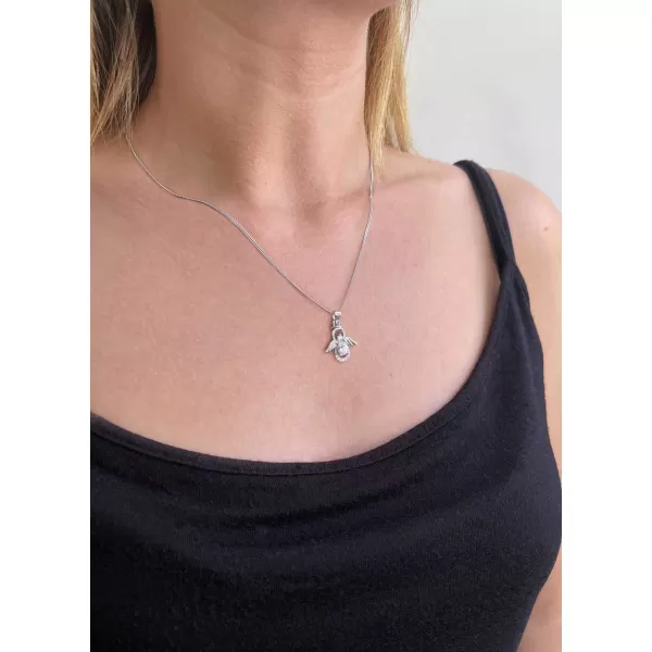 Stříbrný náhrdelník anděl s třpytivými zirkony 12043.1