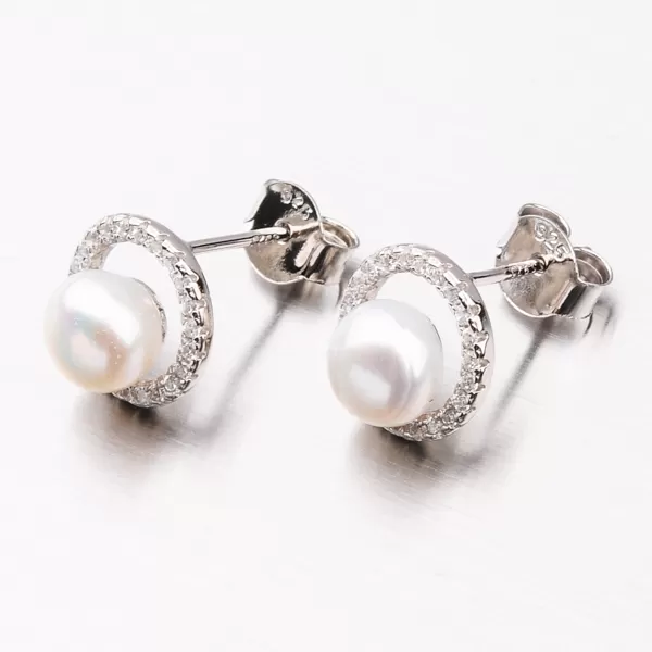 Stříbrné náušnice s přírodní perlou UPST-122091